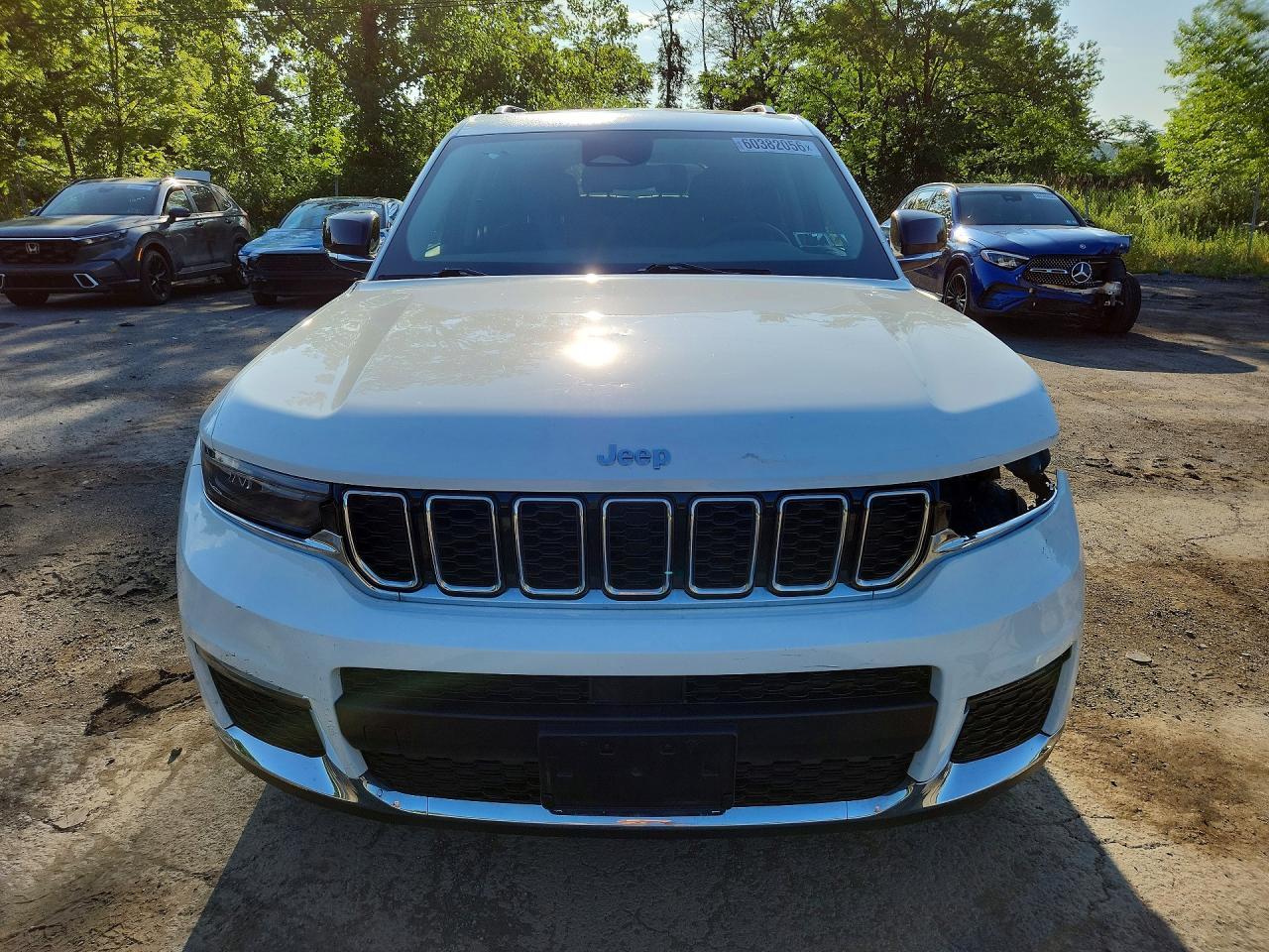 Salvage 2023 Jeep Grand Cherokee L Limited
