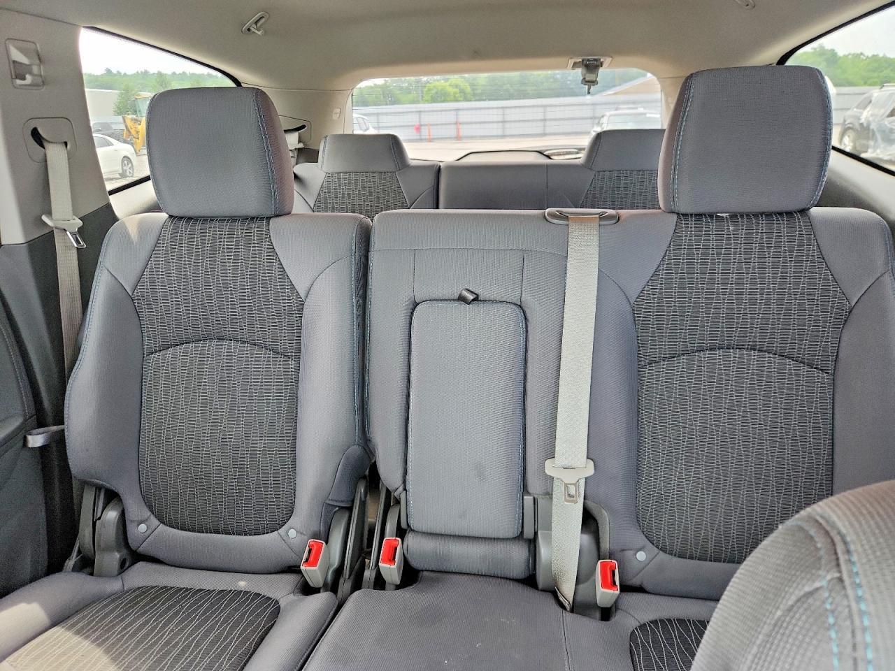 Salvage 2017 Chevrolet Traverse Lt