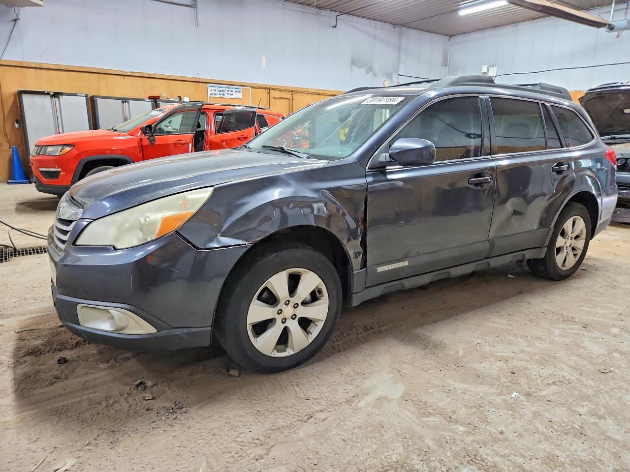 Salvage 2011 Subaru Outback Limited