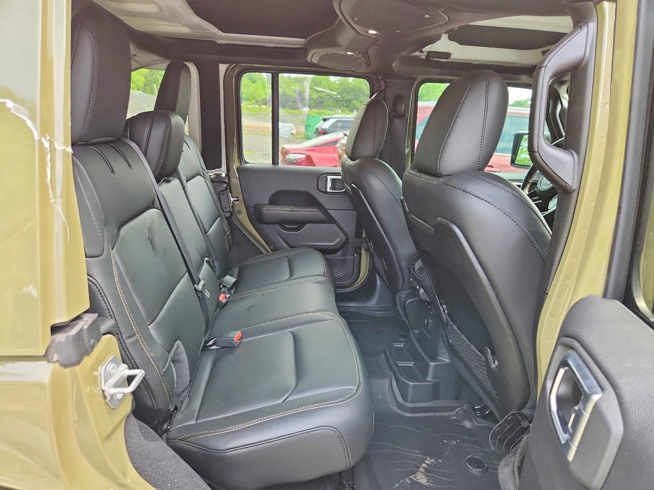 Salvage 2025 Jeep Wrangler Rubicon 392
