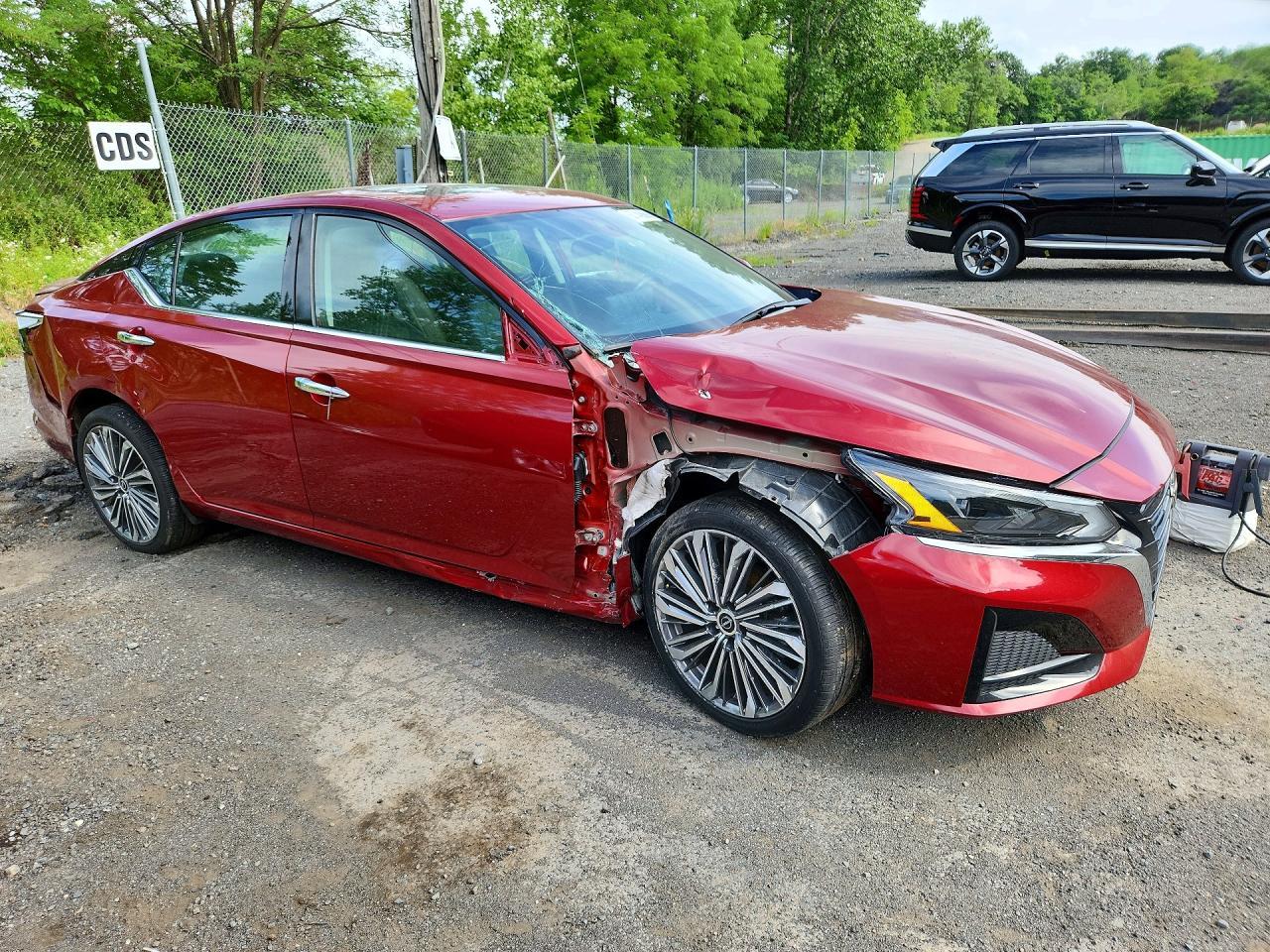 Salvage 2024 Nissan Altima SL