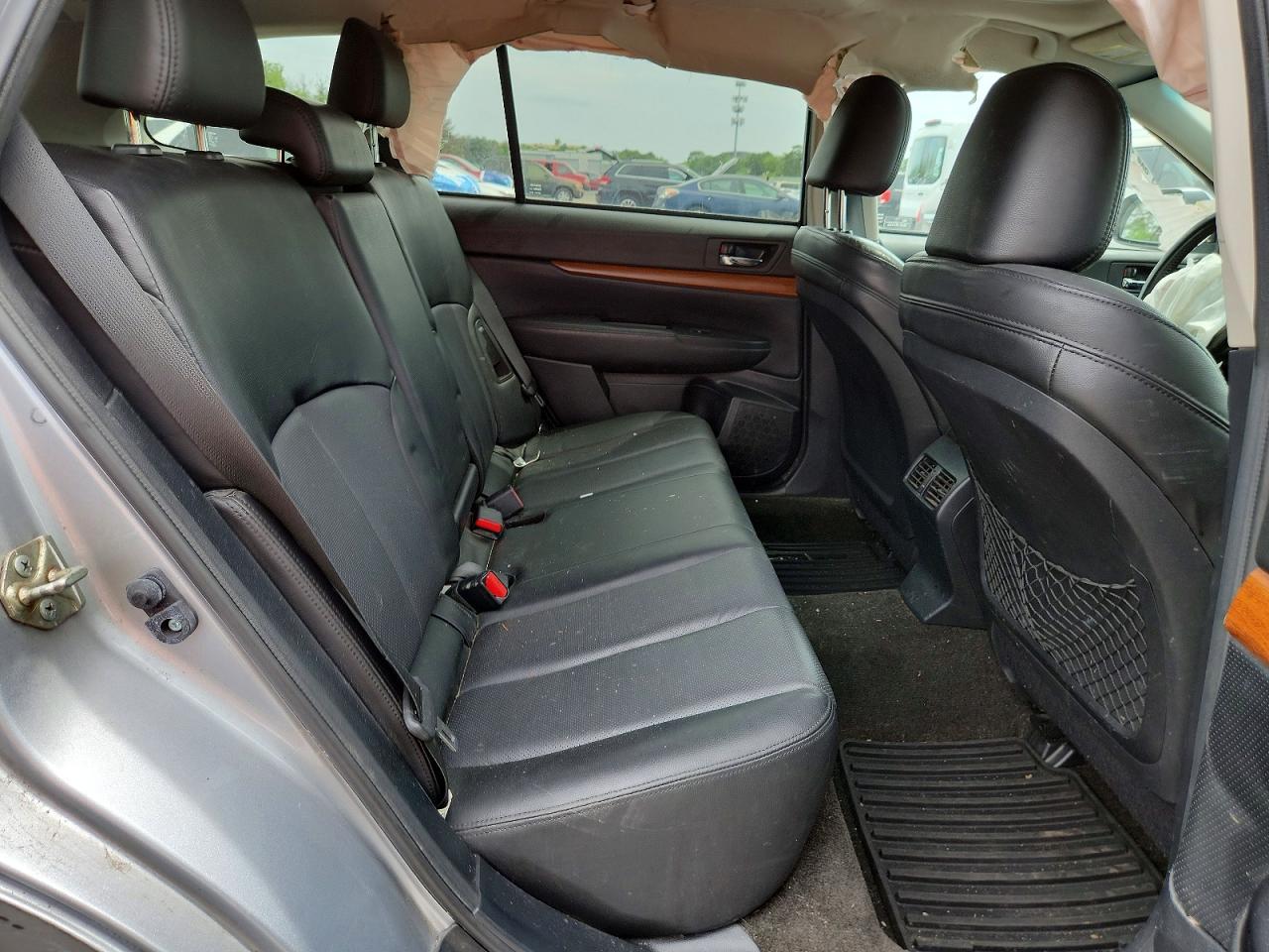 Salvage 2014 Subaru Outback Limited