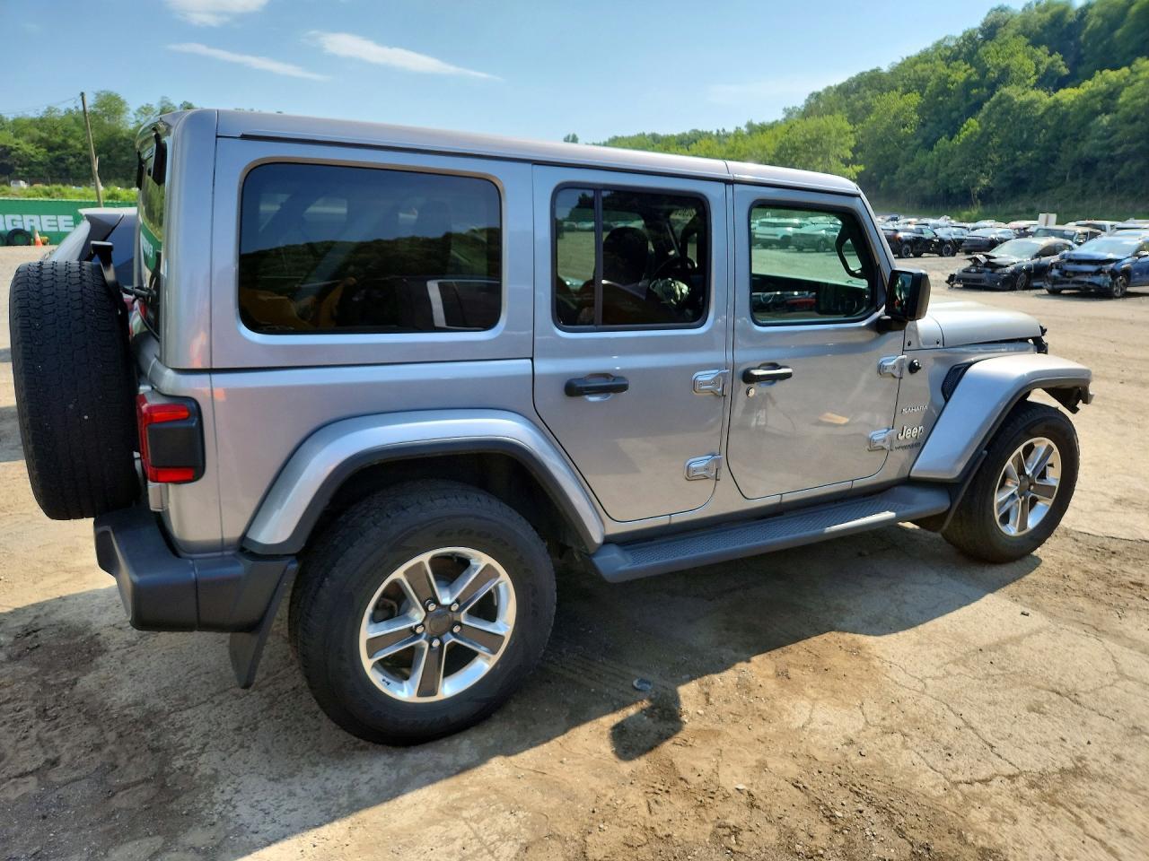 Salvage 2021 Jeep Wrangler Unlimited Sahara