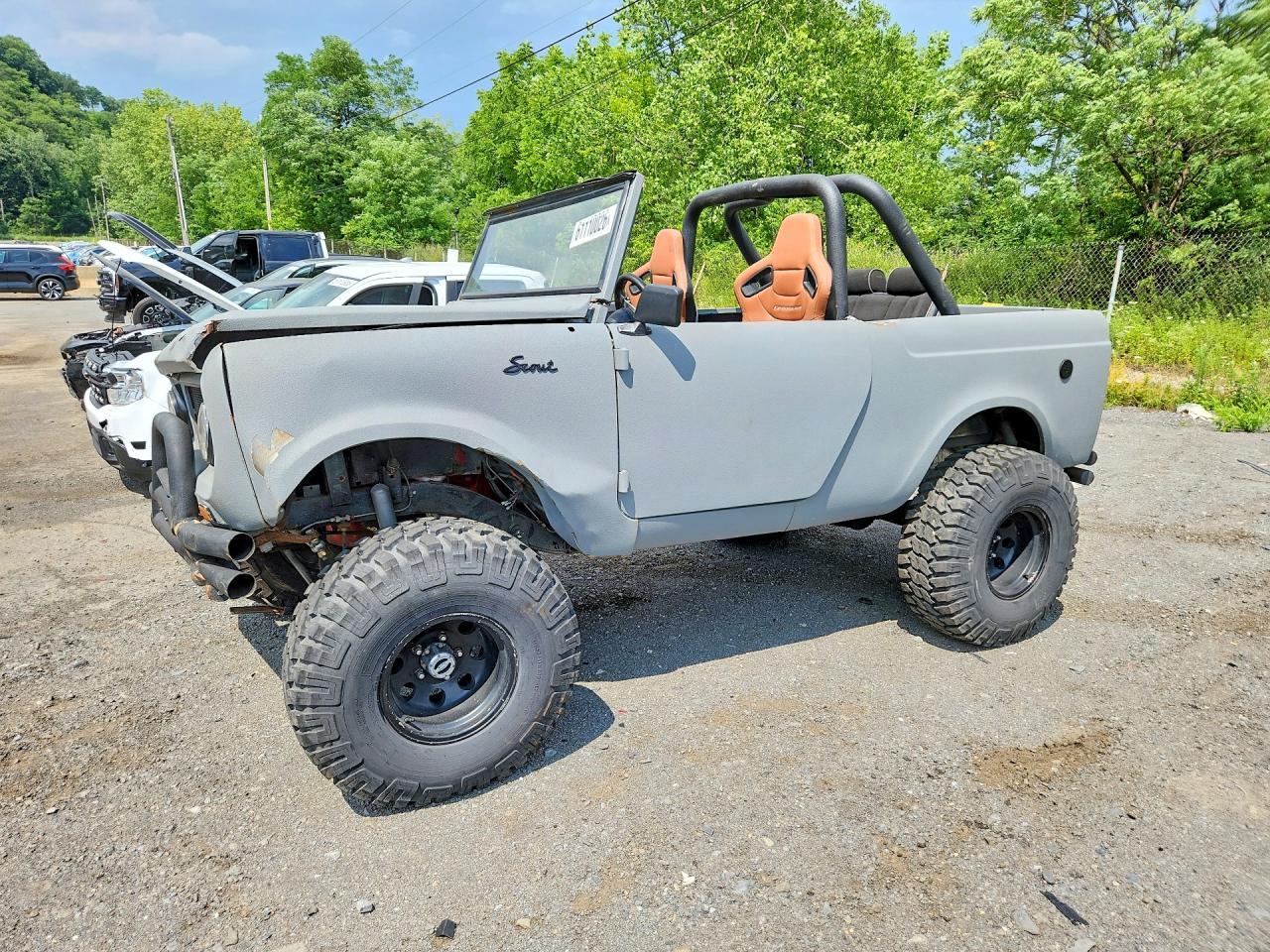 Salvage 1962 International Scout 