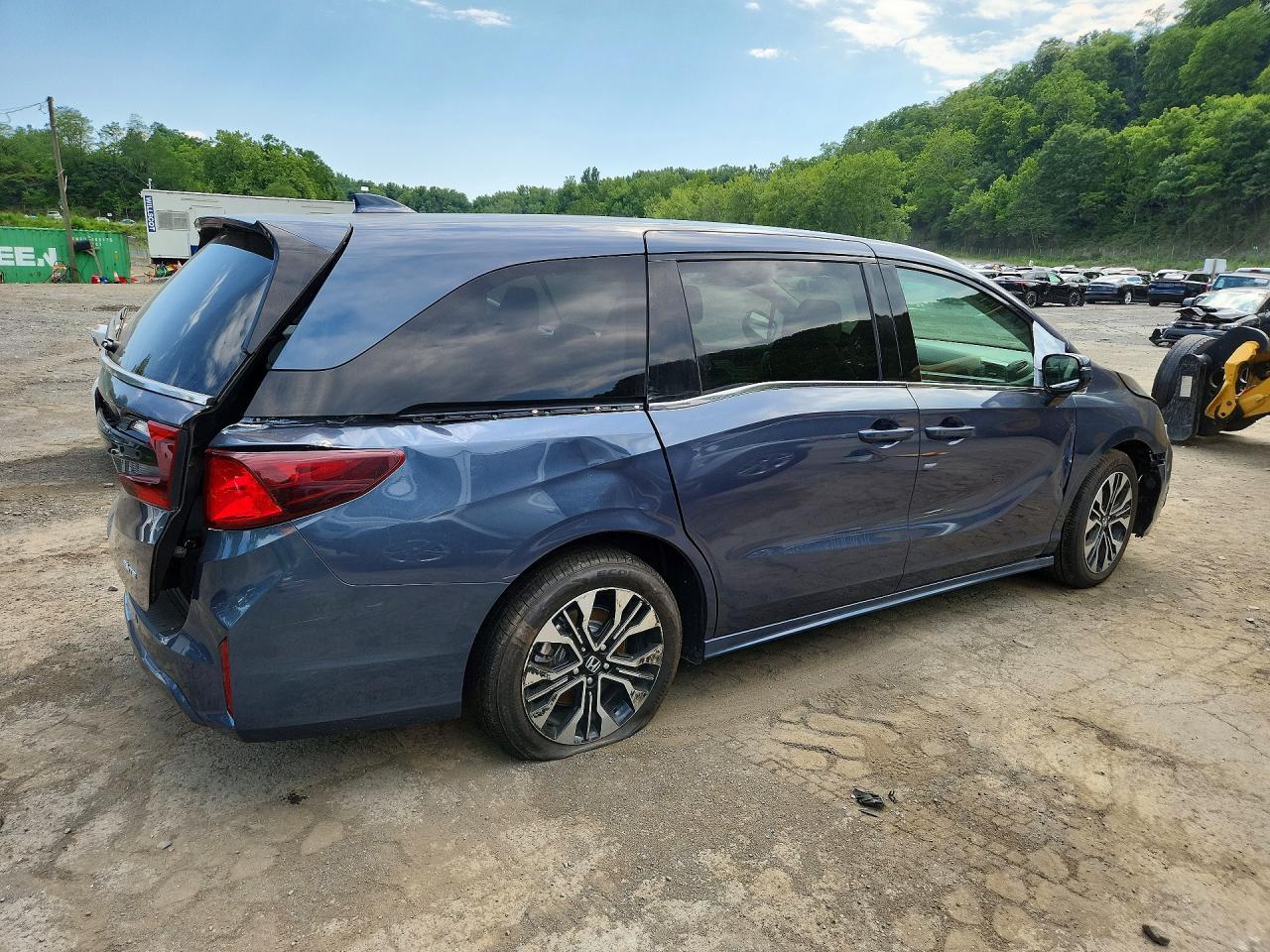 Salvage 2026 Honda Odyssey Elite