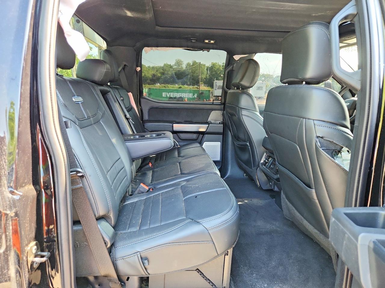 Salvage 2025 Ford F350 