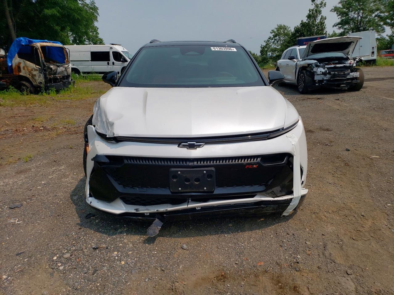 Salvage 2025 Chevrolet Equinox Rs