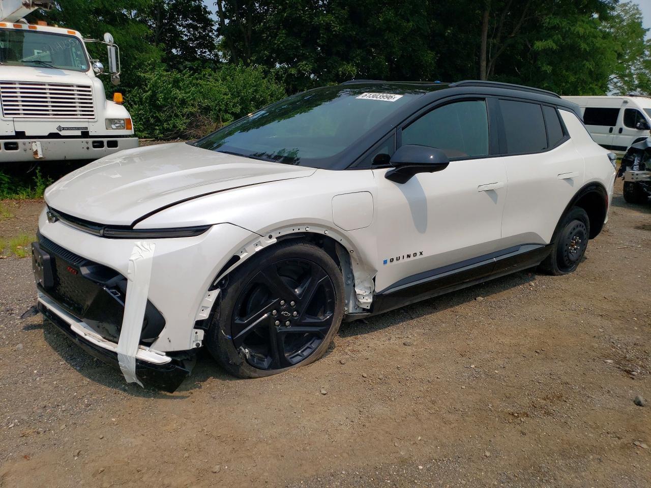 Salvage 2025 Chevrolet Equinox Rs