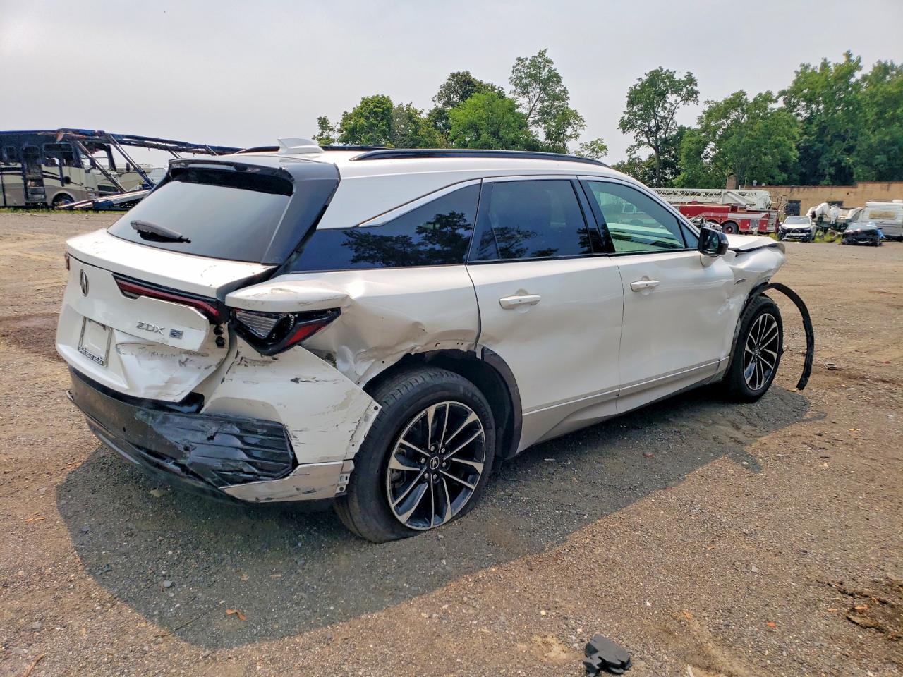 Salvage 2024 Acura Zdx A-spec