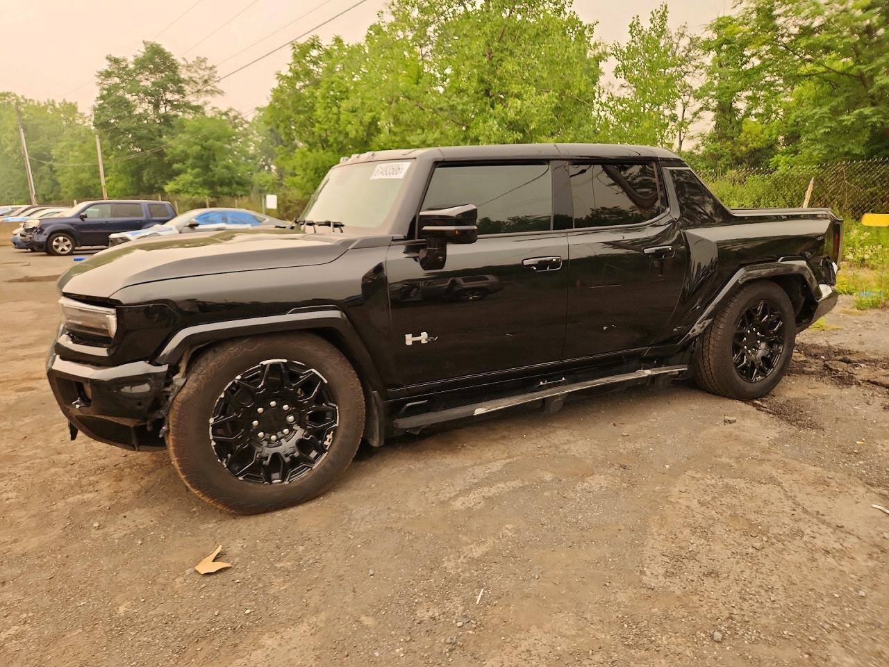 Salvage 2025 Gmc Hummer 