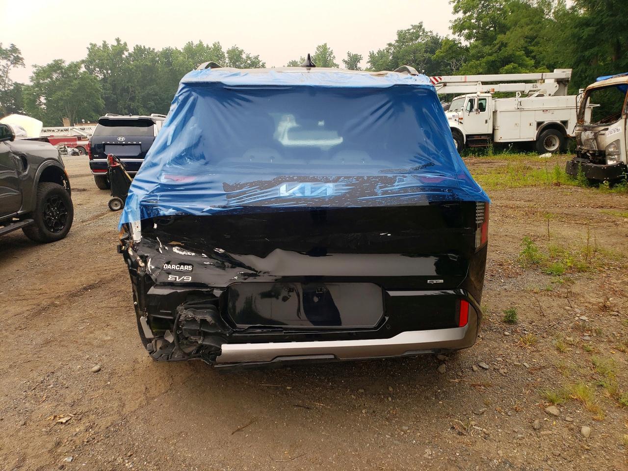 Salvage 2024 Kia Ev9 Gt Line