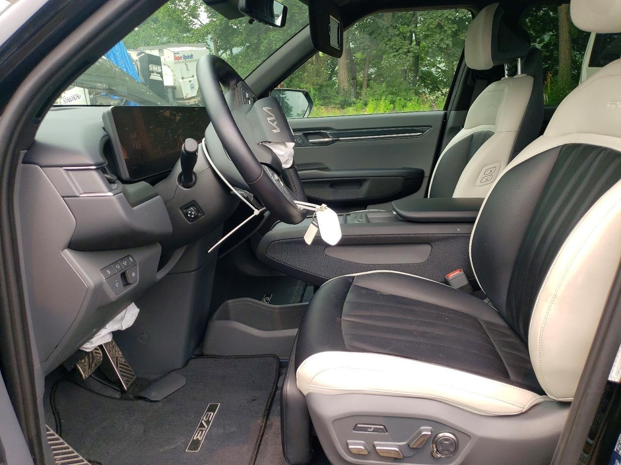 Salvage 2024 Kia Ev9 Gt Line