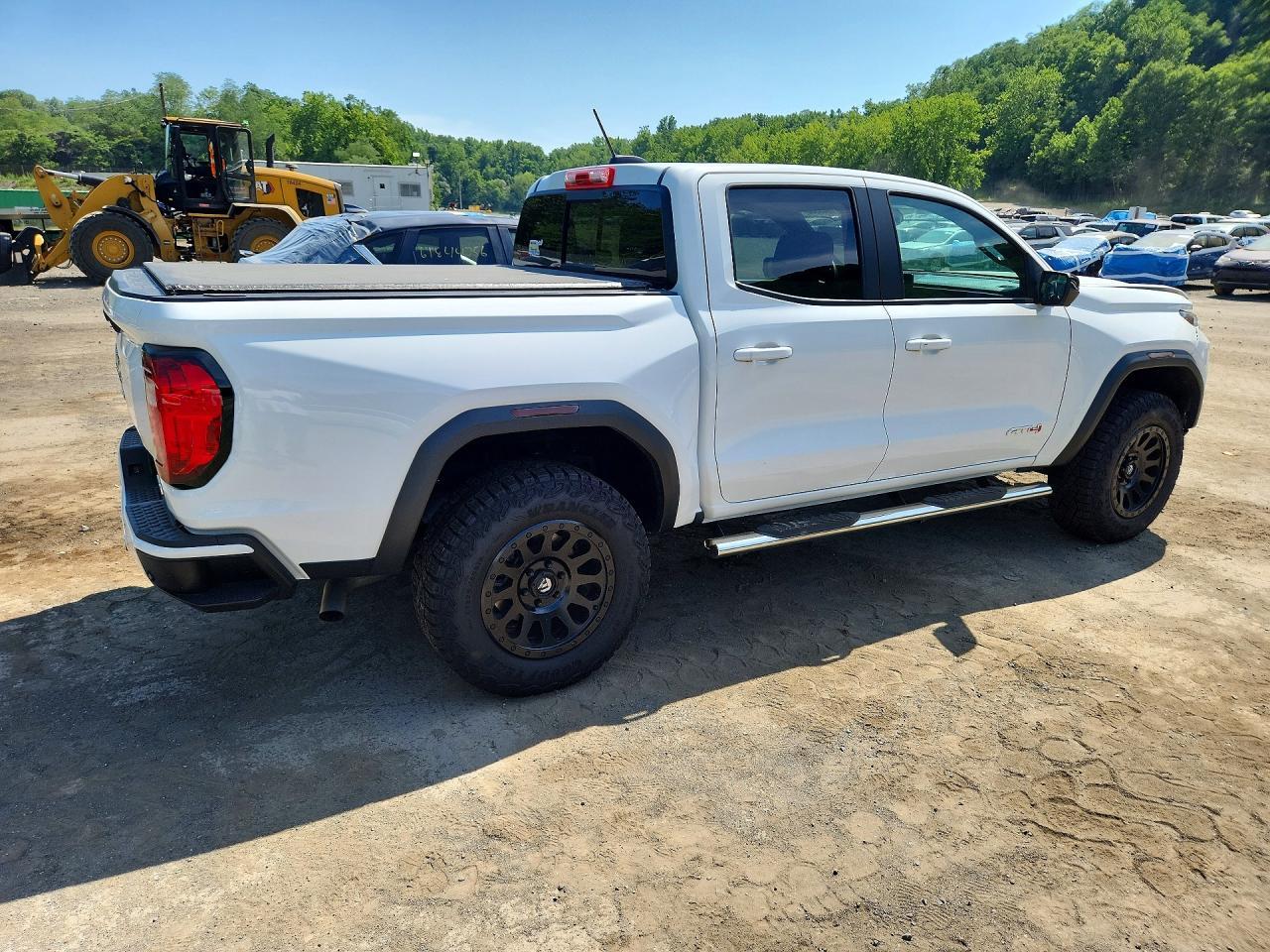 Salvage 2024 Gmc Canyon At4