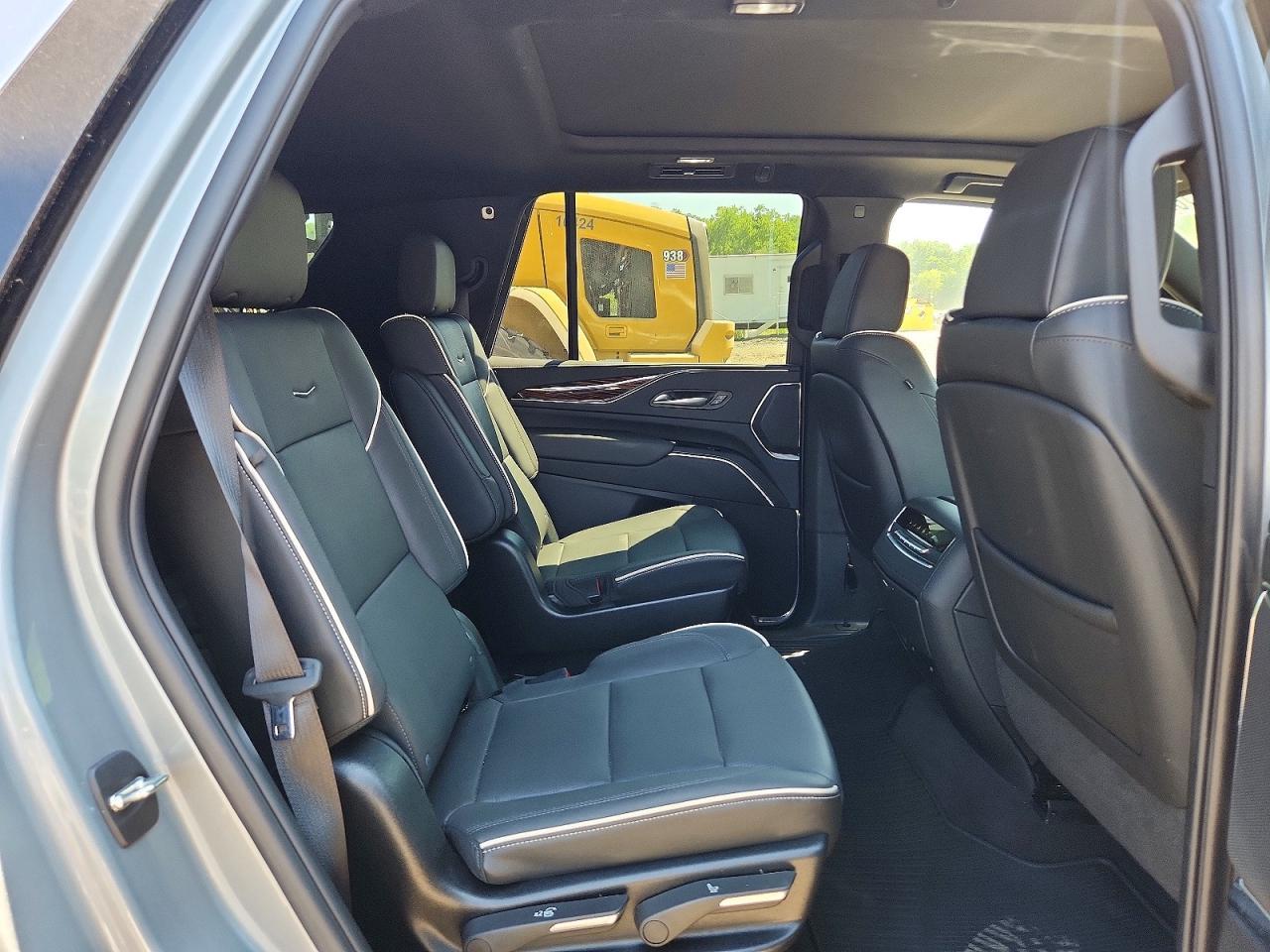 Salvage 2024 Cadillac Escalade Premium Luxury