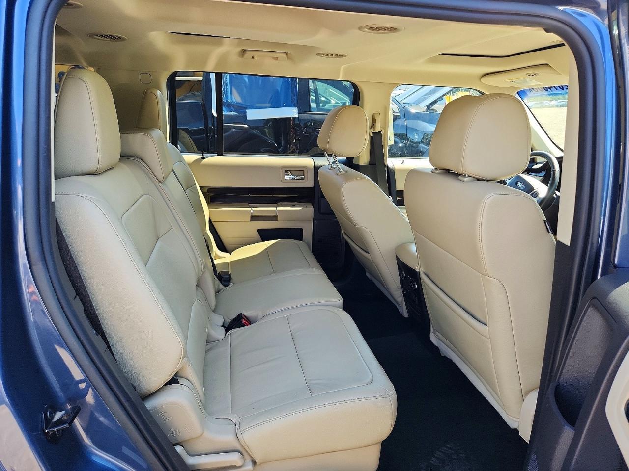 Salvage 2019 Ford Flex 