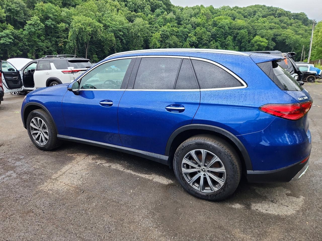 Salvage 2025 Mercedes-benz Glc 300 4matic