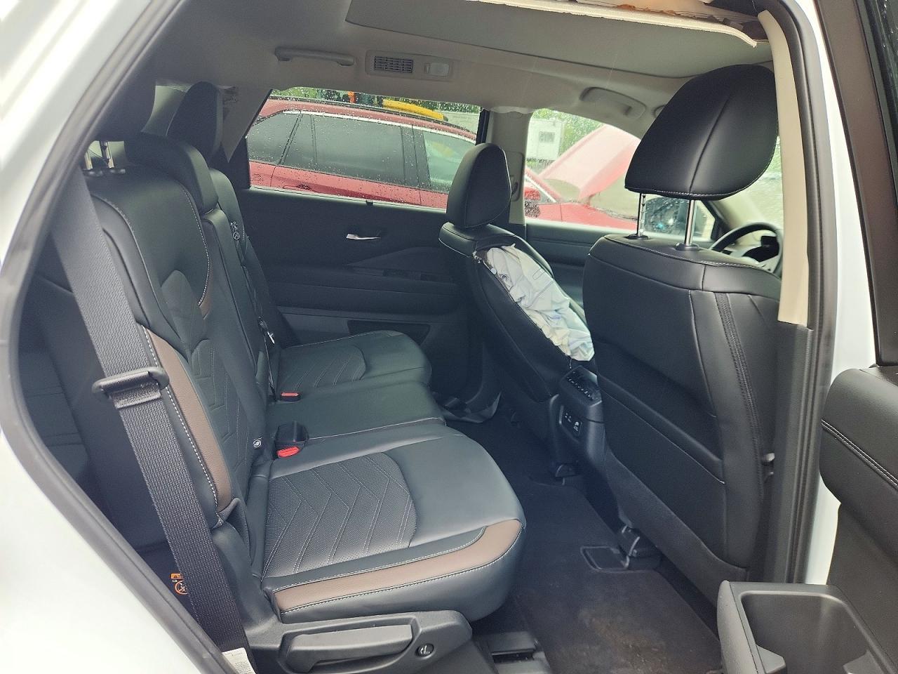 Salvage 2025 Nissan Pathfinder Platinum