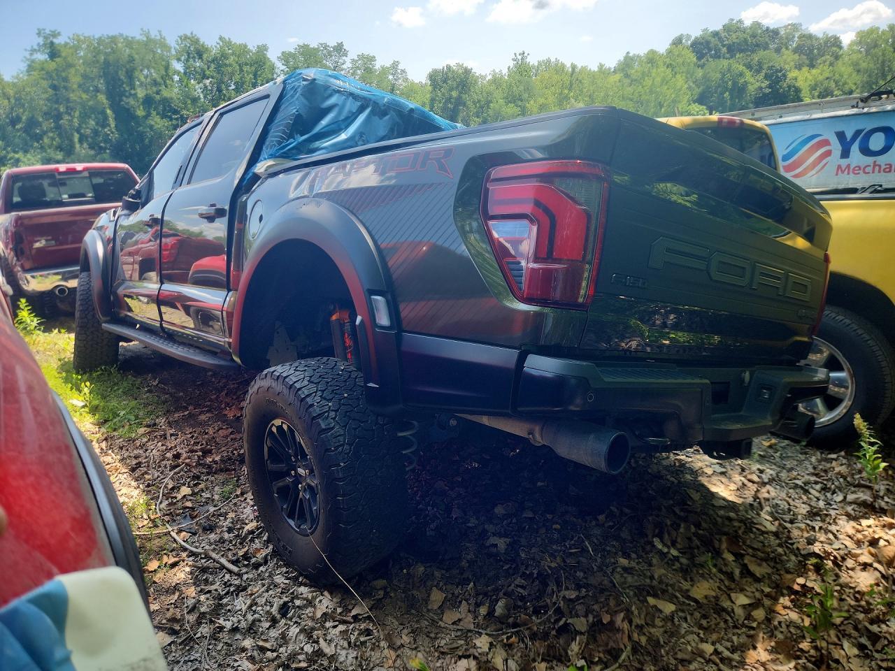 Авто з США 2024 Ford F150 Raptor