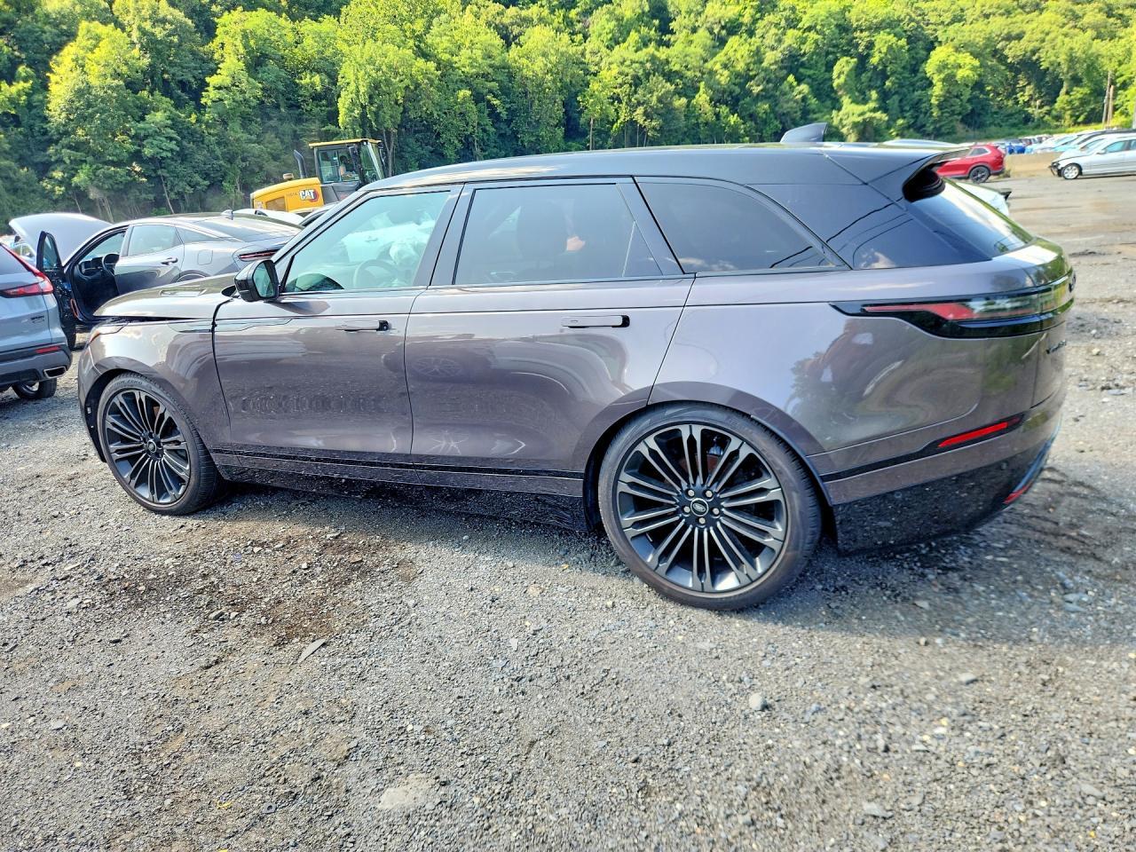 Salvage 2026 Land Rover Velar Dynamic Se