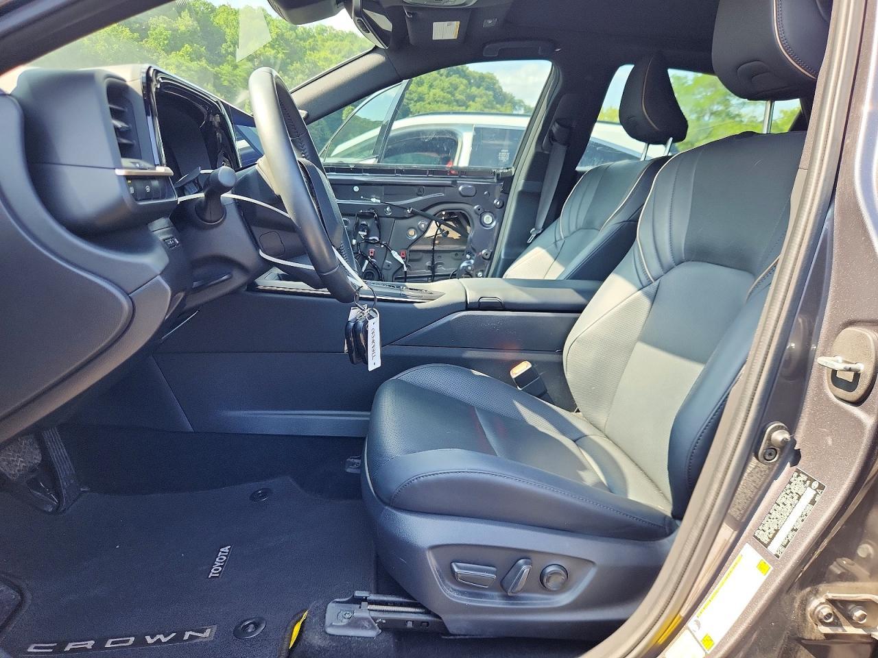Salvage 2023 Toyota Crown Limited