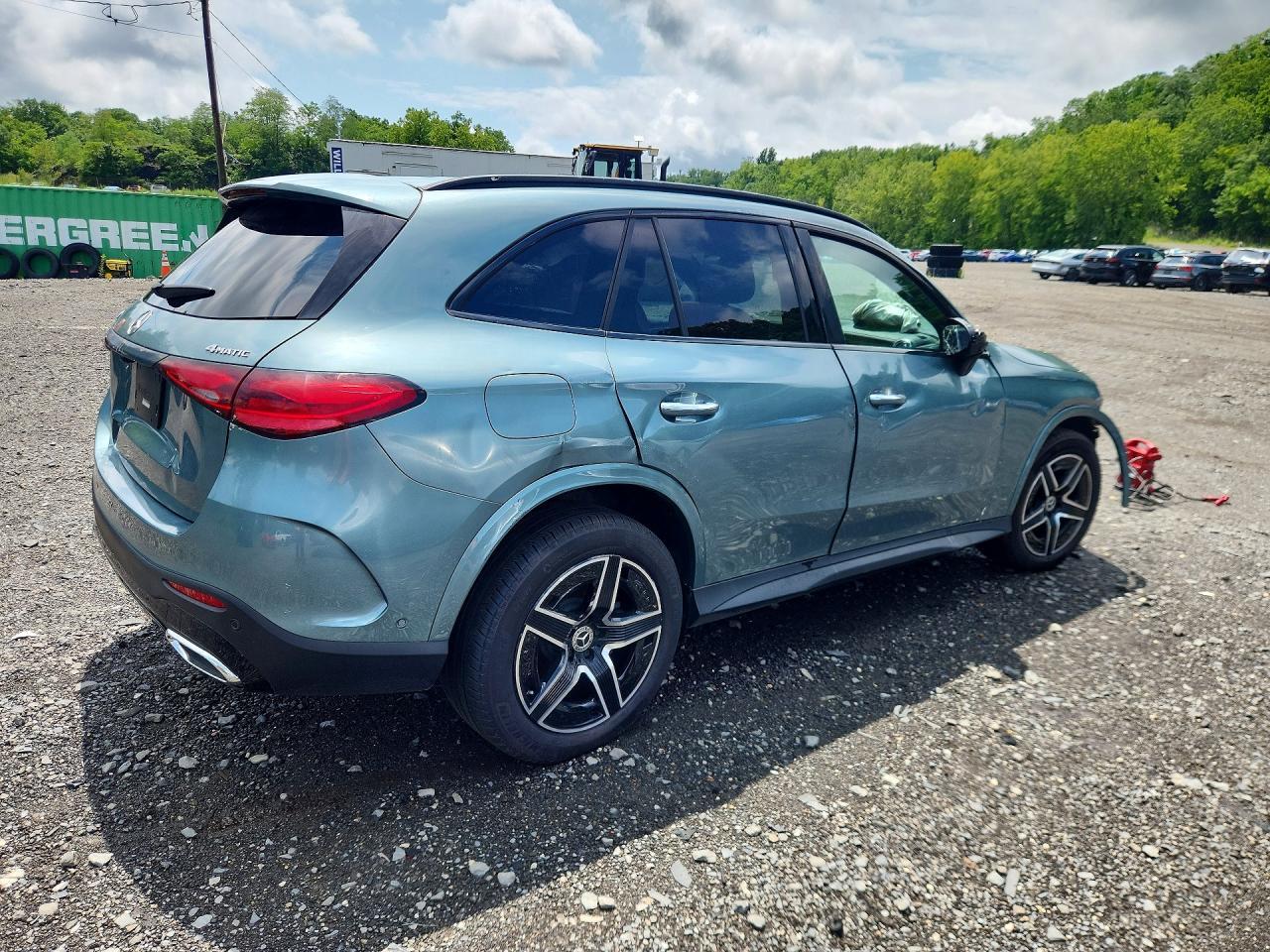Salvage 2025 Mercedes Benz Glc 300 4matic
