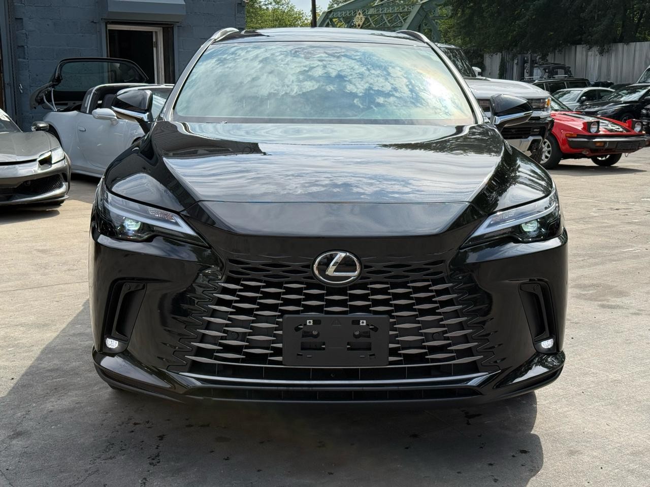 Salvage 2025 Lexus Rx350 H