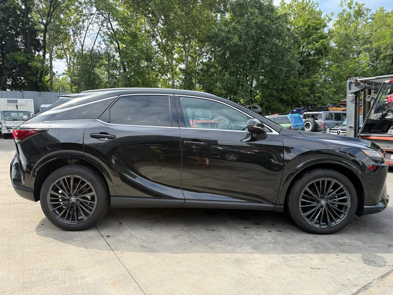 Salvage 2025 Lexus Rx350 H