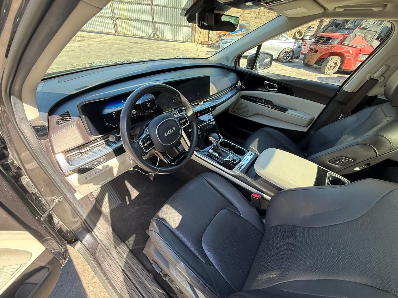 Salvage 2023 Kia Carnival Sx Prestige