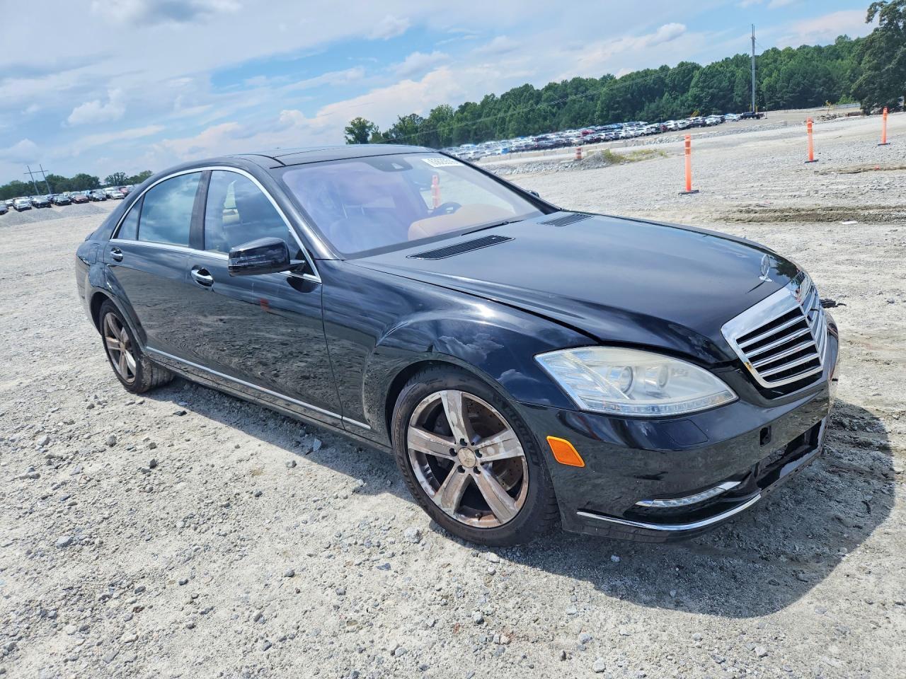 Salvage 2013 Mercedes Benz S 550 4matic