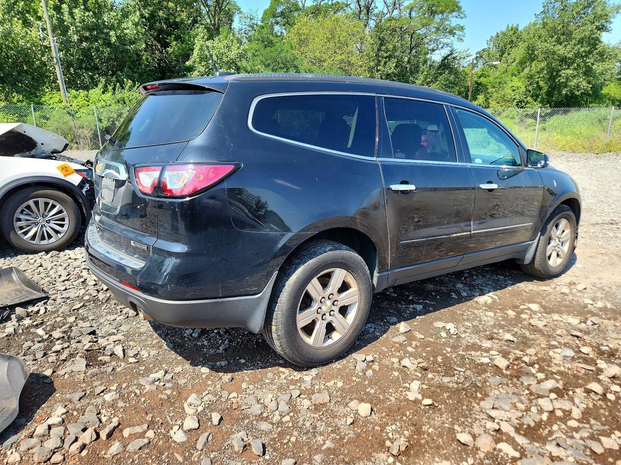 Salvage 2017 Chevrolet Traverse Premier