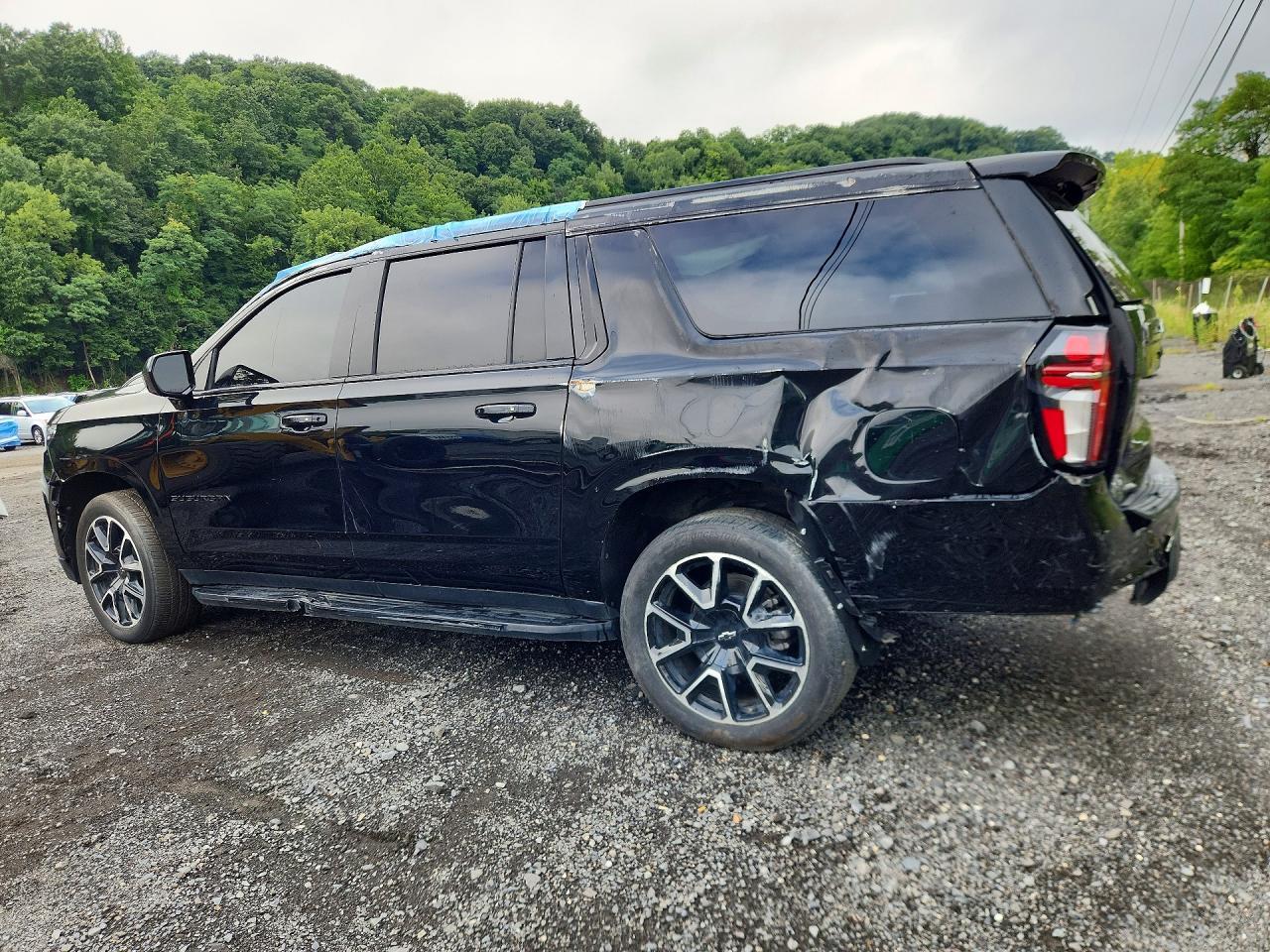 Salvage 2023 Chevrolet Suburban Rst