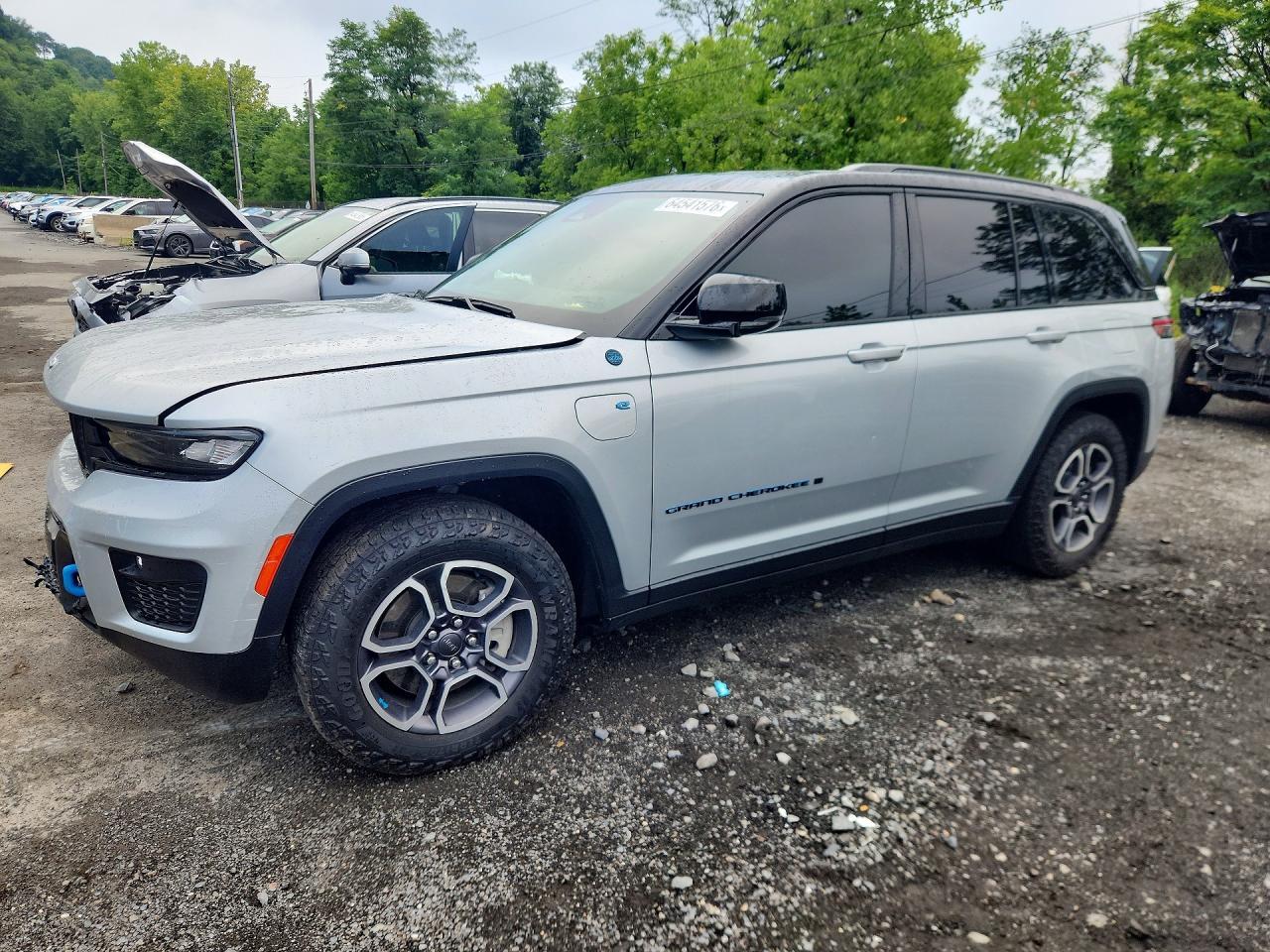 Salvage 2022 Jeep Grand Cherokee Trailhawk 4xe