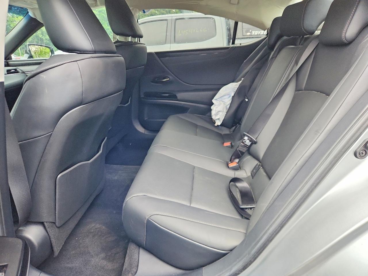 Salvage 2025 Lexus Es 350 F Sport