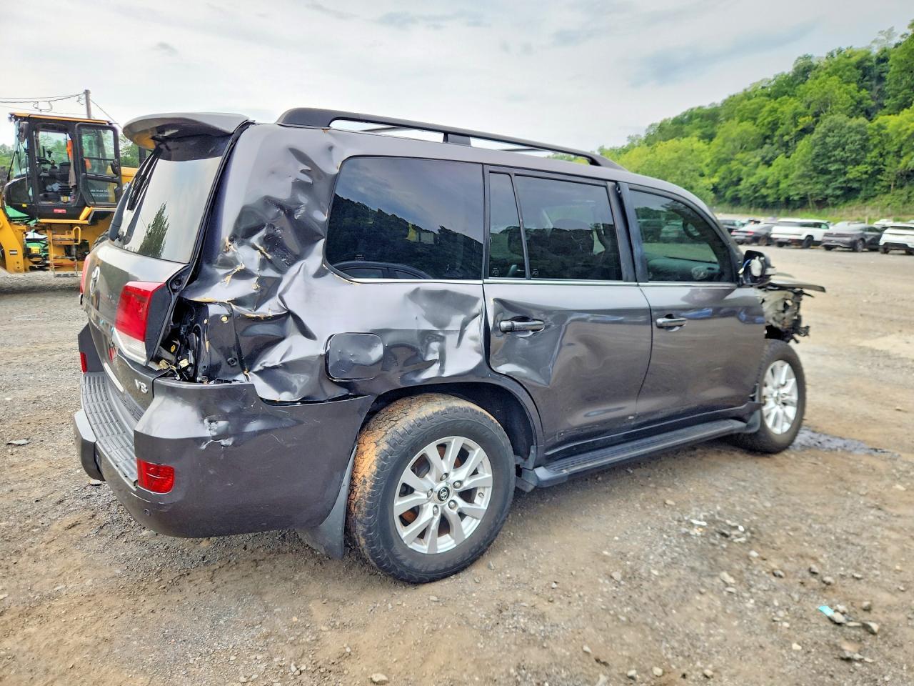Salvage 2019 Toyota Land Cruiser Vx-r