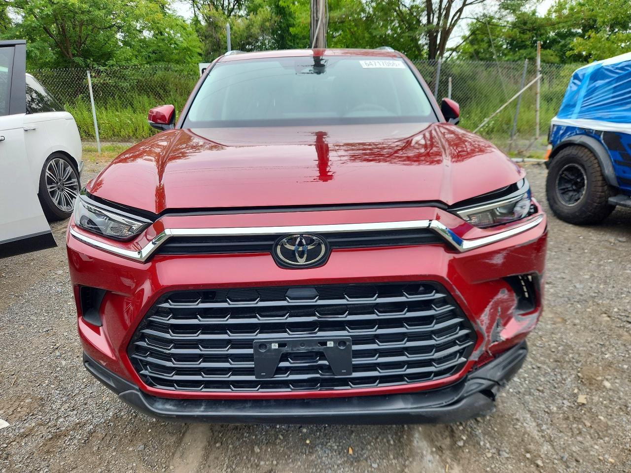 Salvage 2026 Toyota Grand Highlander Xle