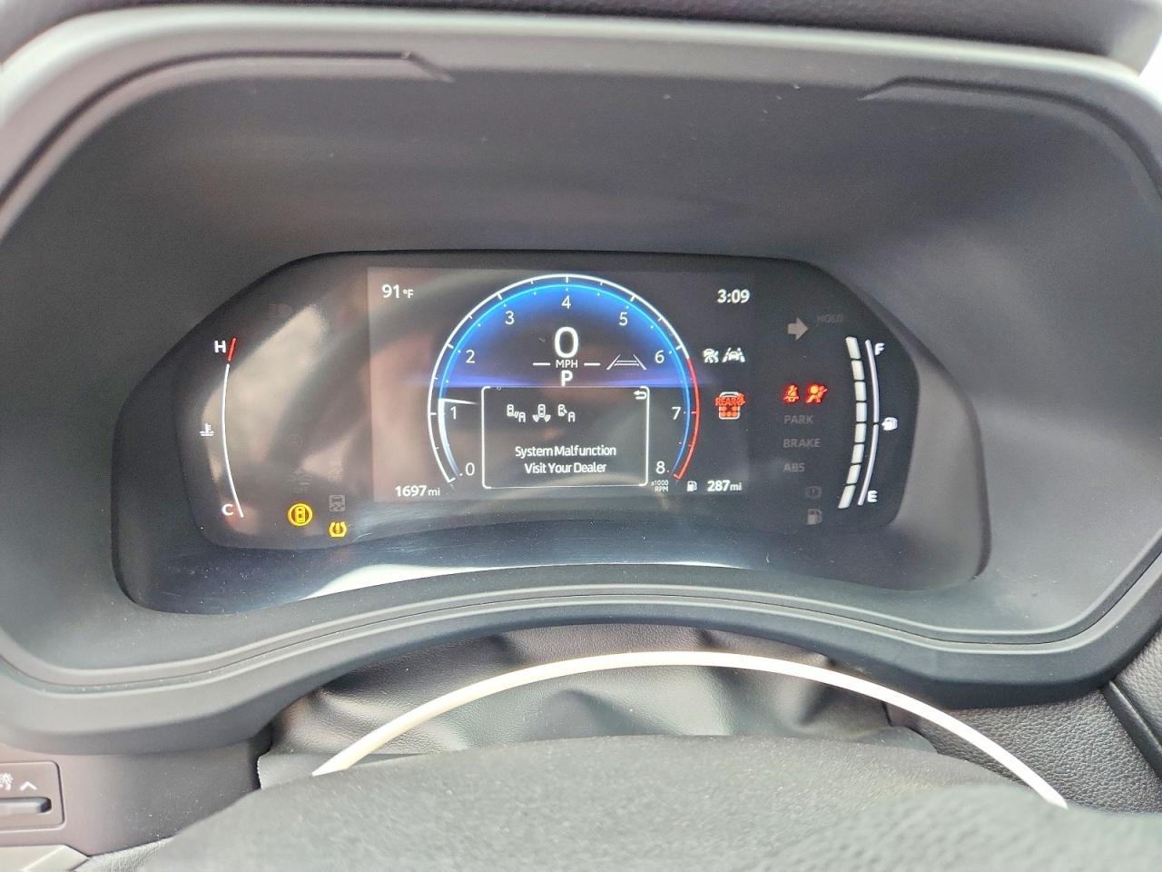 Salvage 2026 Toyota Grand Highlander Xle