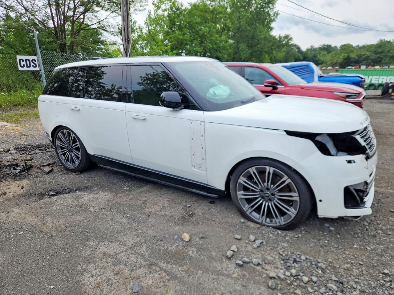 Salvage 2025 Land Rover Range Rover Autobiography