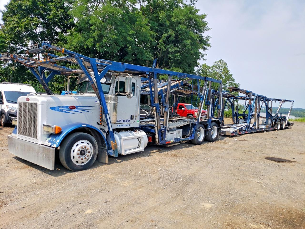 Salvage 2007 Peterbilt 379 