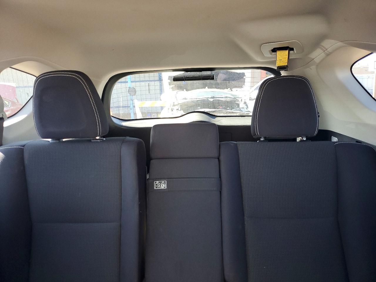 Salvage 2018 Toyota Rav4 Hybrid Le
