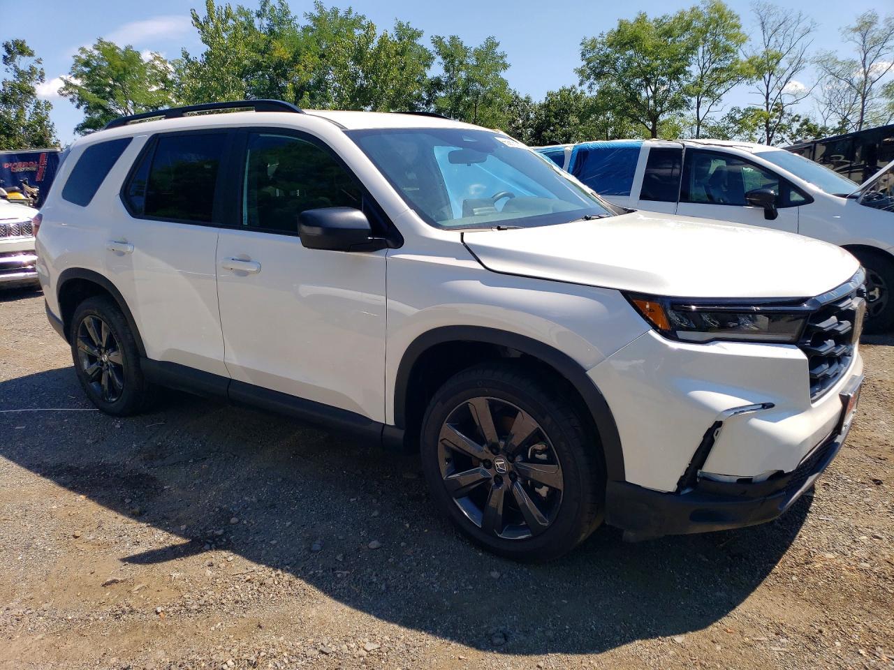 Salvage 2025 Honda Pilot Sport