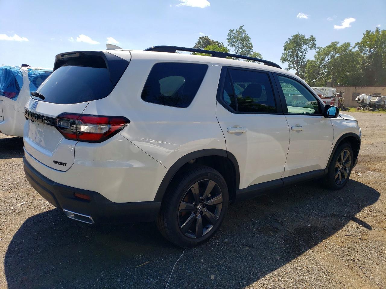 Salvage 2025 Honda Pilot Sport