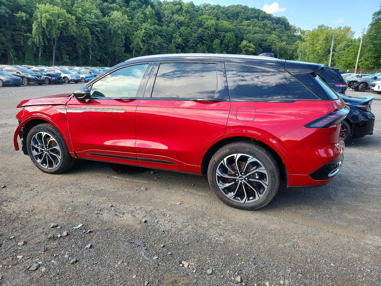 Salvage 2025 Lincoln Nautilus 