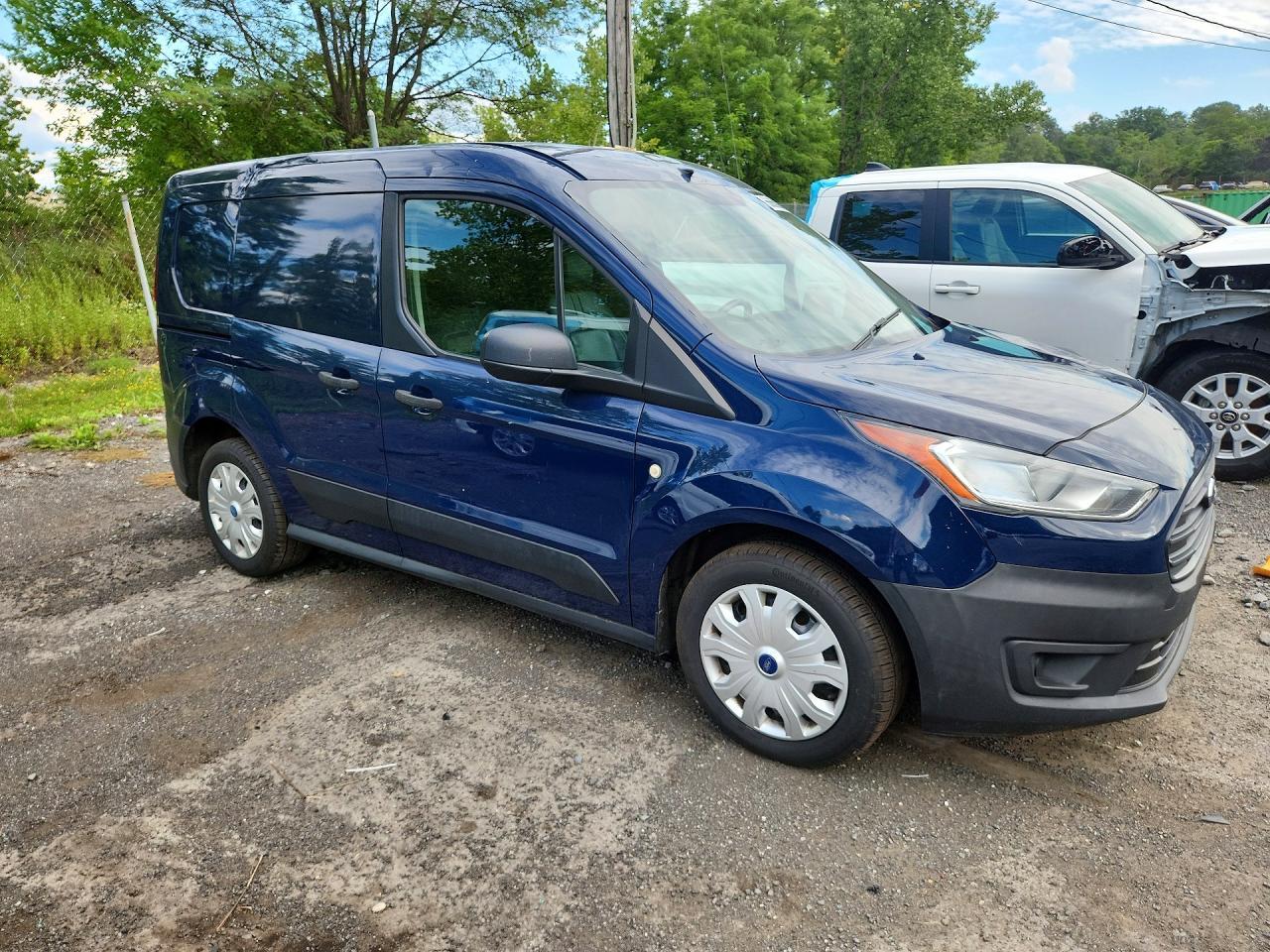 Salvage 2019 Ford Transit Connect 