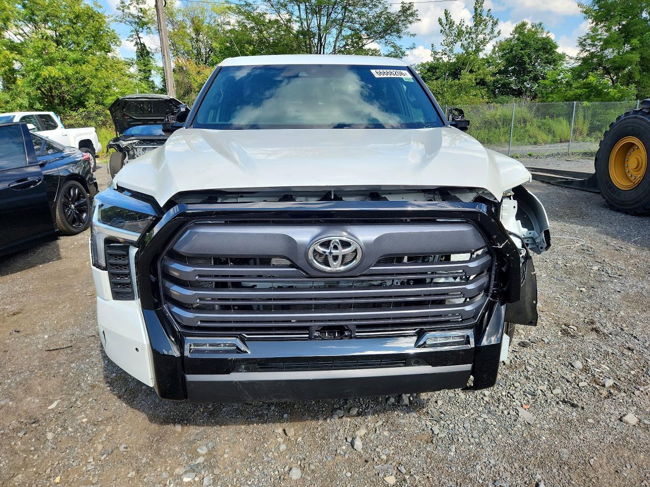 Salvage 2025 Toyota Tundra Limited