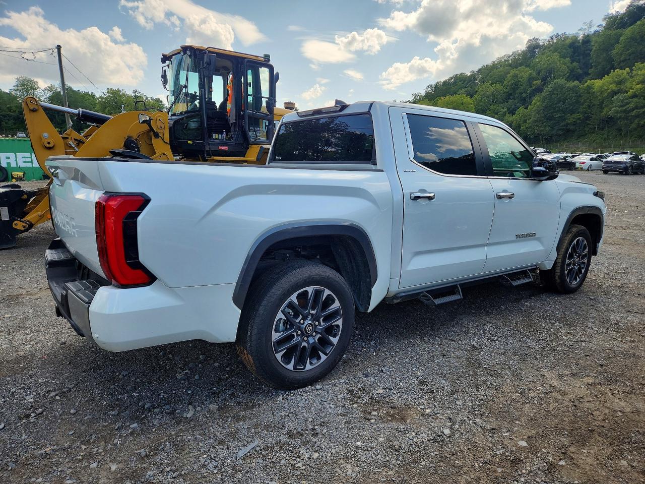 Salvage 2025 Toyota Tundra Limited