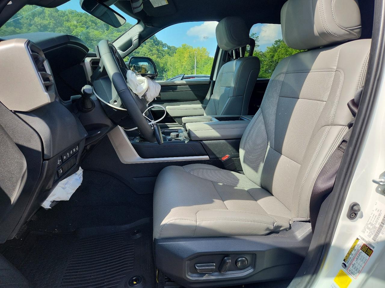 Salvage 2025 Toyota Tundra Limited