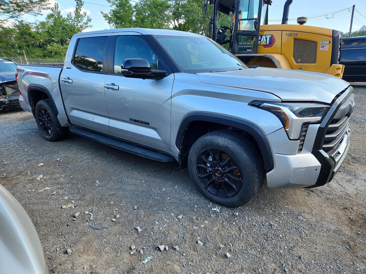 Salvage 2025 Toyota Tundra Limited