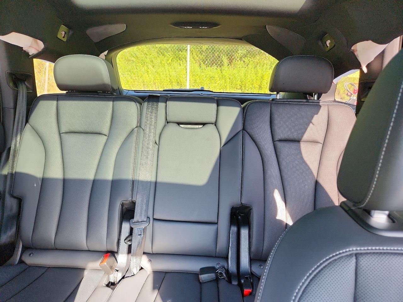 Salvage 2026 Audi Q7 Premium Plus