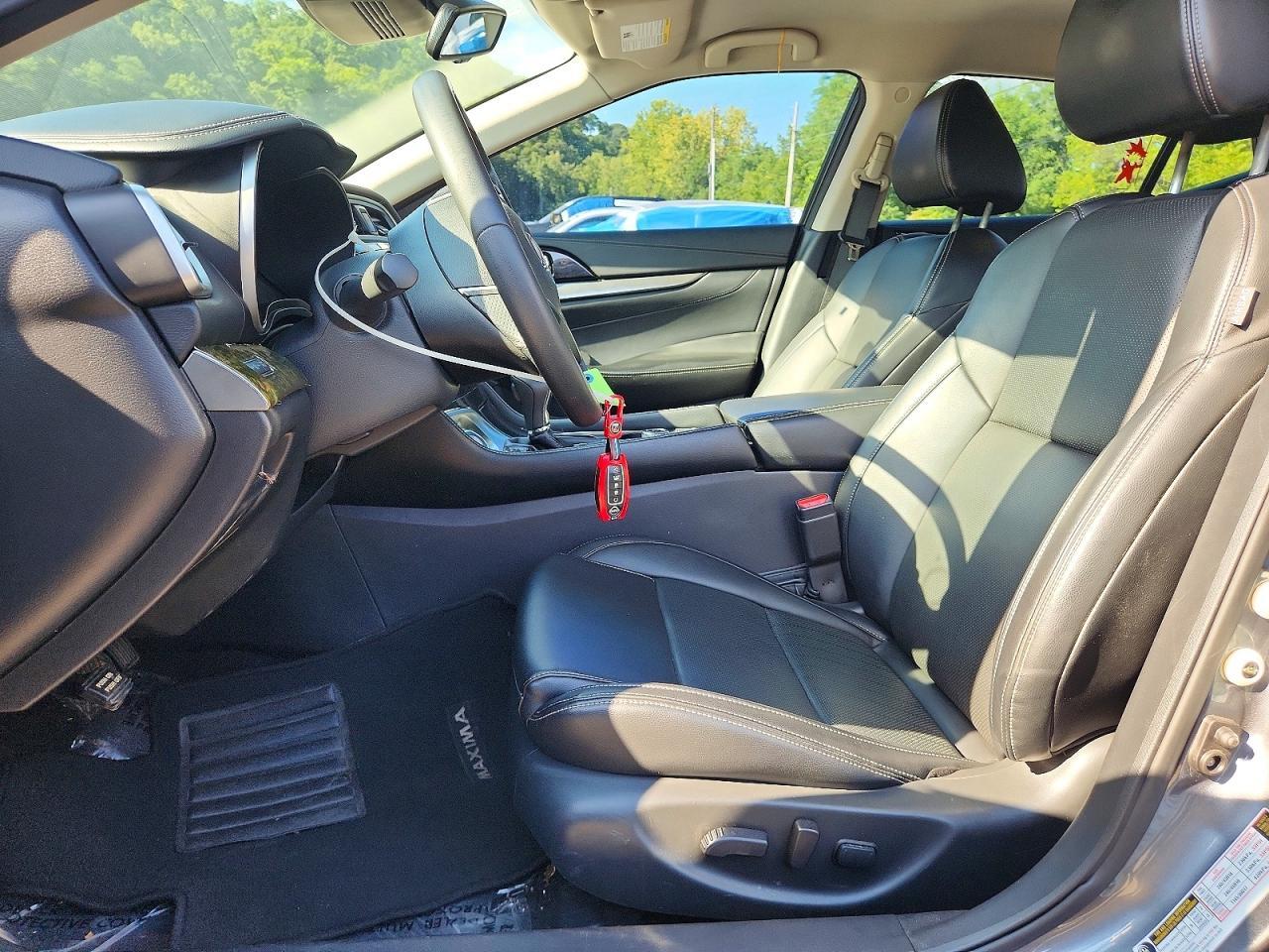 Salvage 2023 Nissan Maxima Sv