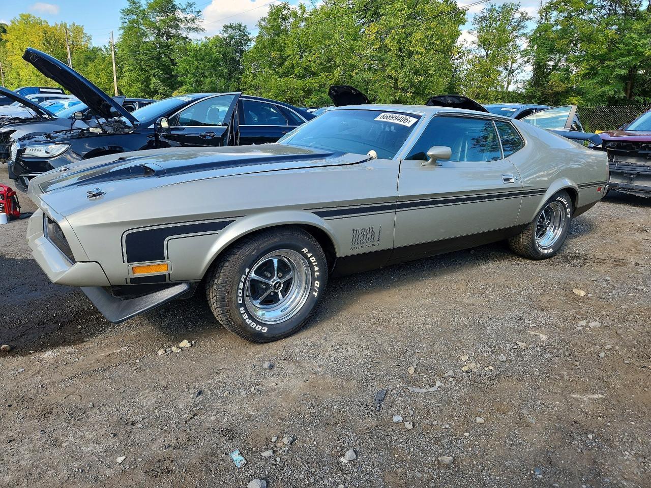 Salvage 1971 Ford Mustang M1